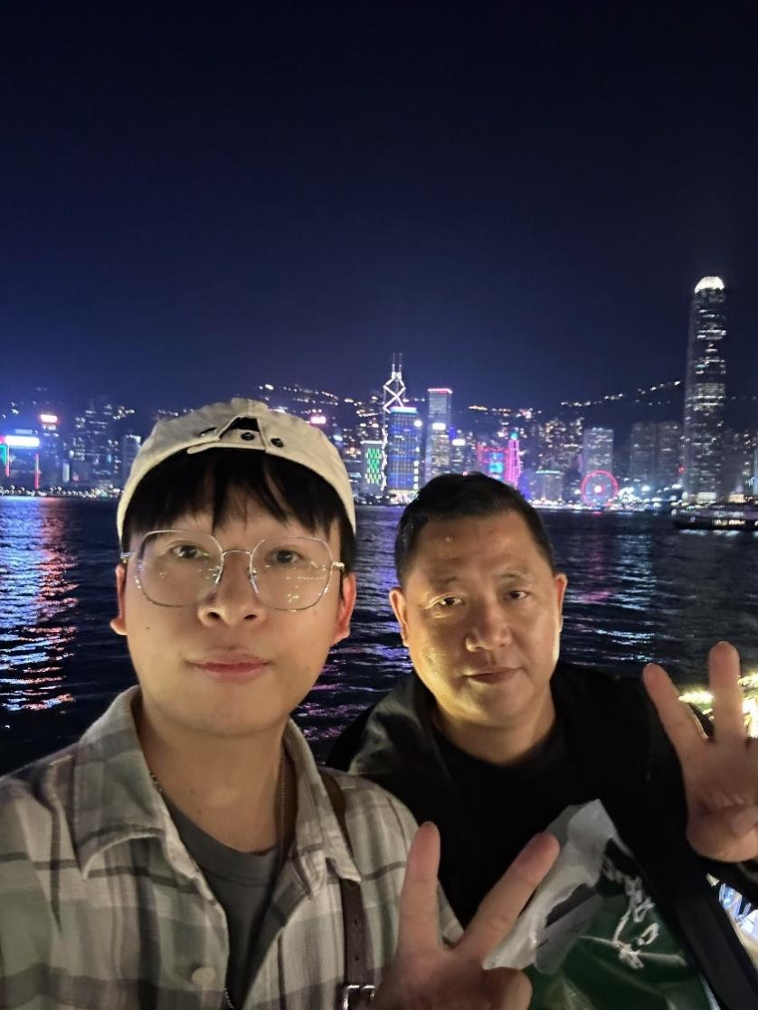 委托人与应承健康团队欢乐合影